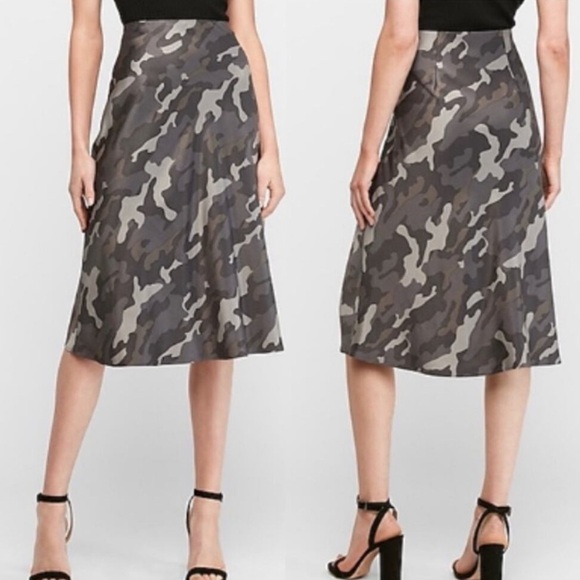 Express Slip Skirt Grey Black Camo Print Medium Midi Bias Cut - Picture 12 of 12